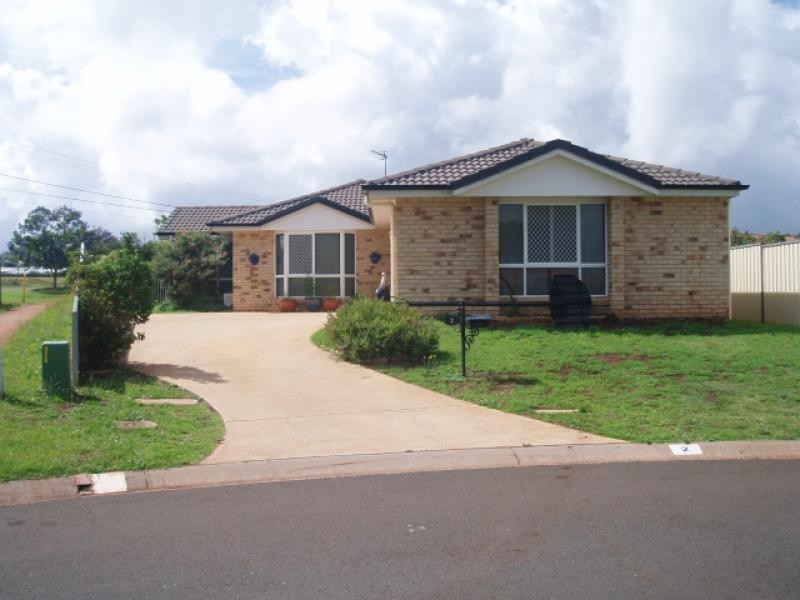 2 MALT COURT, Kearneys Spring QLD 4350