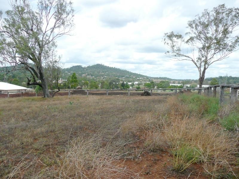 35 Fawngrove Dr, Glenvale QLD 4350