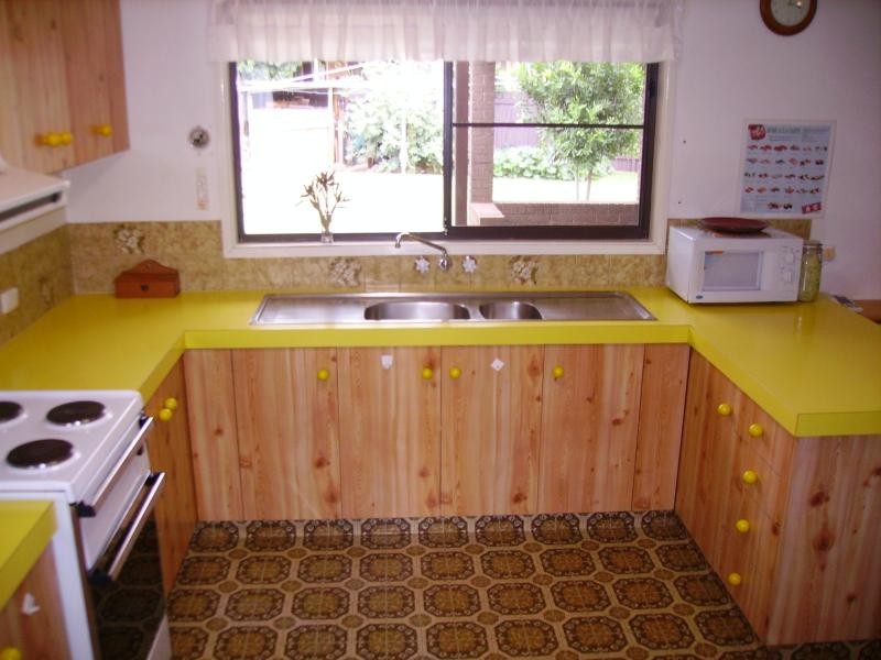 12 Terrica Street, Glenvale QLD 4350