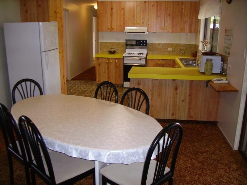 12 Terrica Street, Glenvale QLD 4350