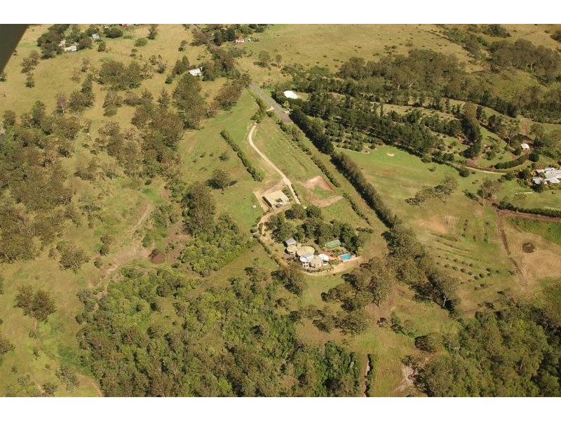 21 BRADYS ROAD, Toowoomba QLD 4350