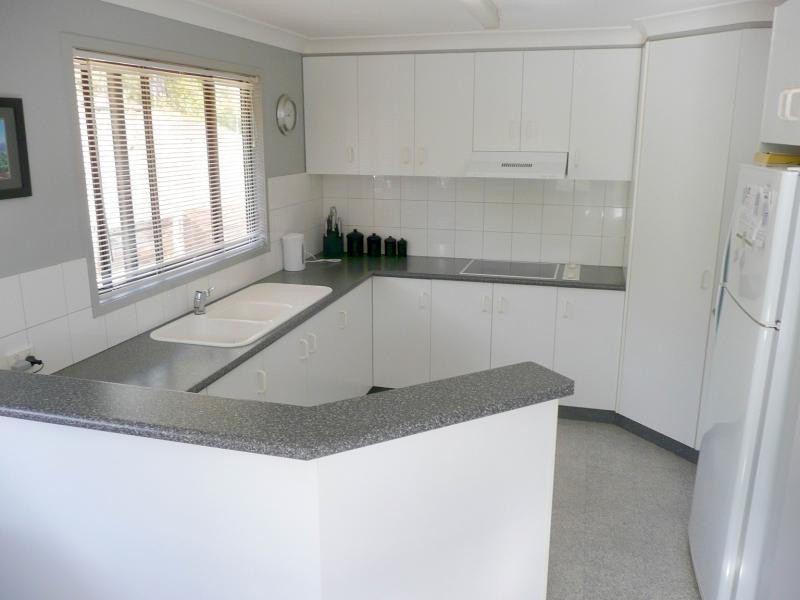 6 Redlands Drive, Gowrie Junction QLD 4352