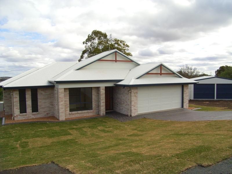 12 WILLOWVIEW COURT, Kingsthorpe QLD 4400