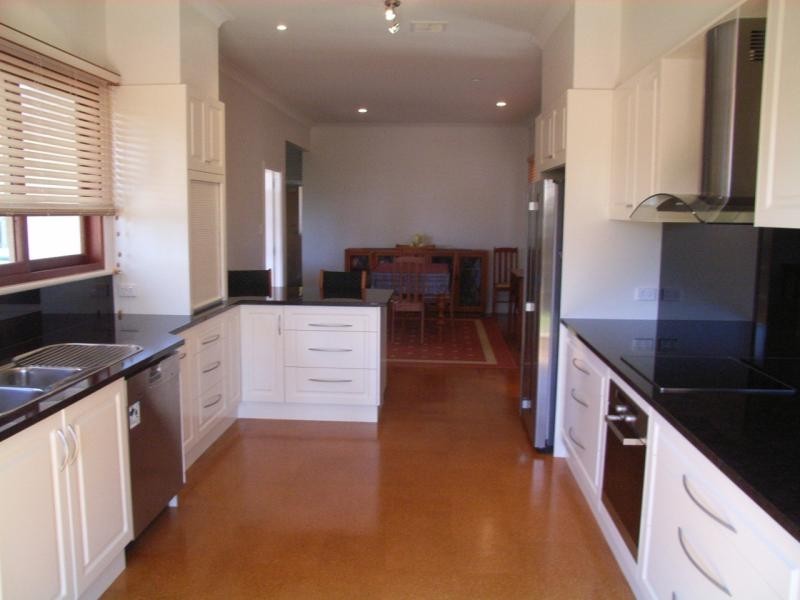 159 Spring Street, Middle Ridge QLD 4350