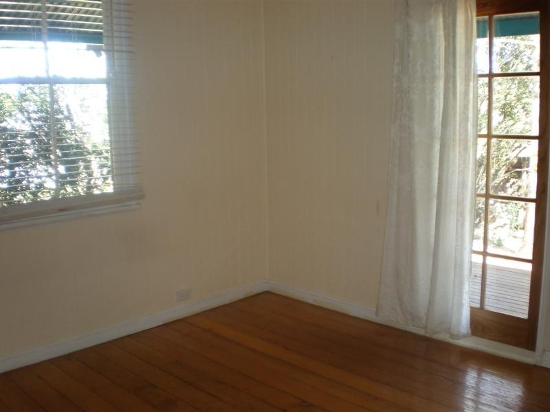 15 Pitt Street, East Toowoomba QLD 4350