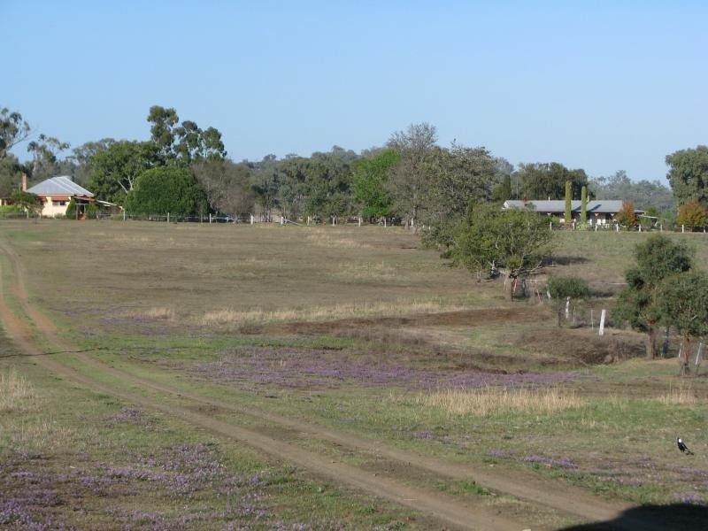 Felton QLD 4358