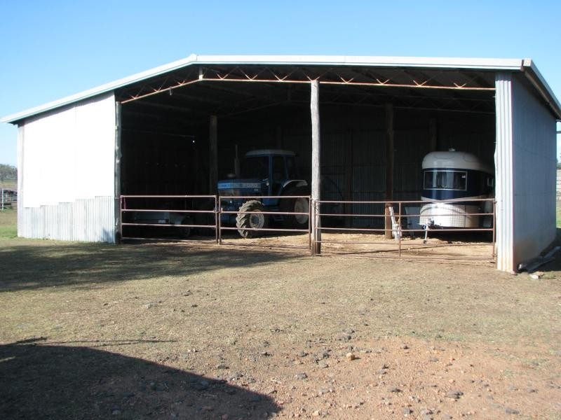 Felton QLD 4358