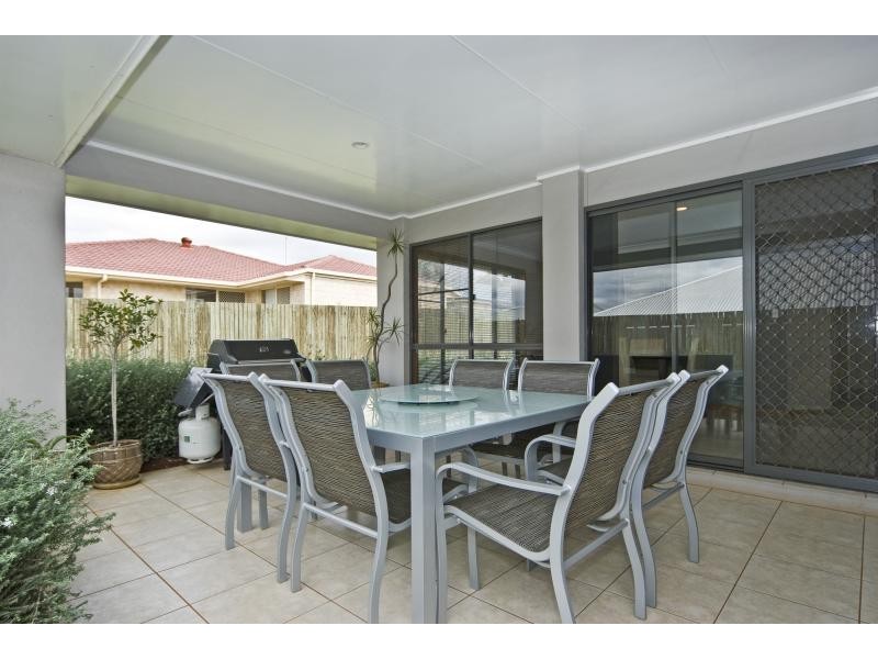 538 HUME STREET, Middle Ridge QLD 4350