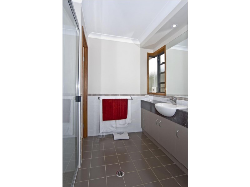 538 HUME STREET, Middle Ridge QLD 4350