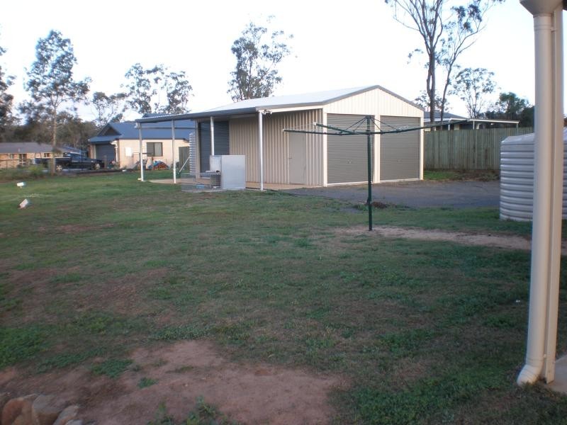 6 Lewis Street, Meringandan QLD 4352