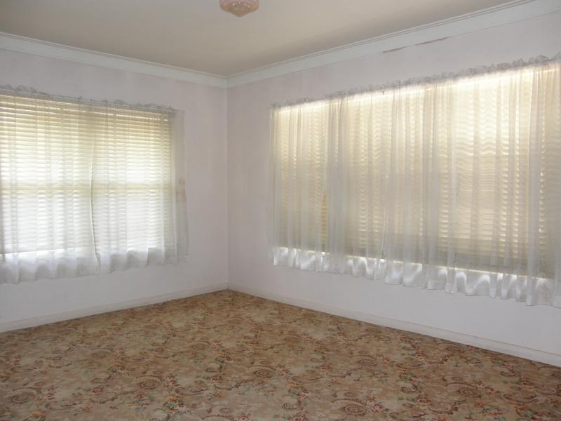 44 Drayton Road, Harristown QLD 4350