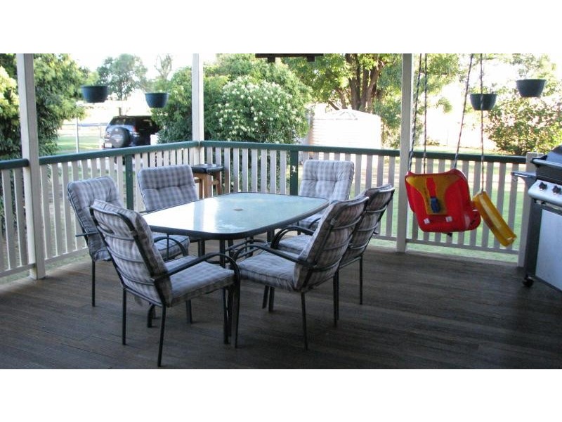 29 South Street, Allora QLD 4362