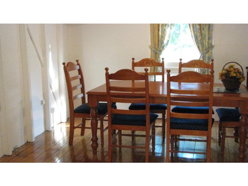 29 South Street, Allora QLD 4362