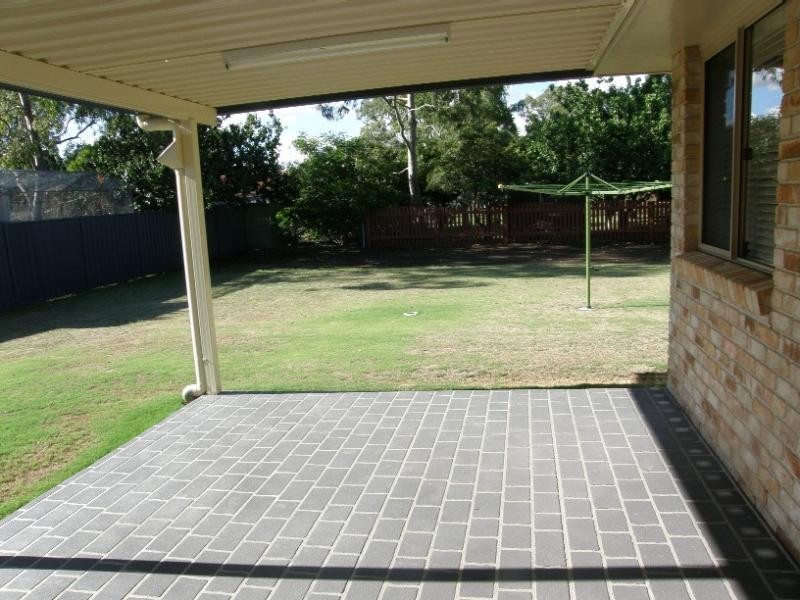 11 McLean Street, Pittsworth QLD 4356