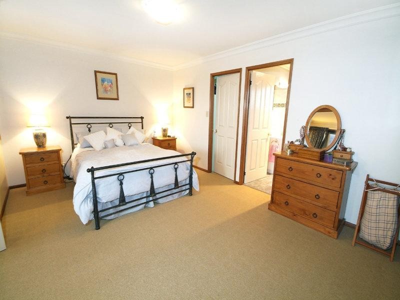 36 Fadden Crescent, Toowoomba QLD 4350
