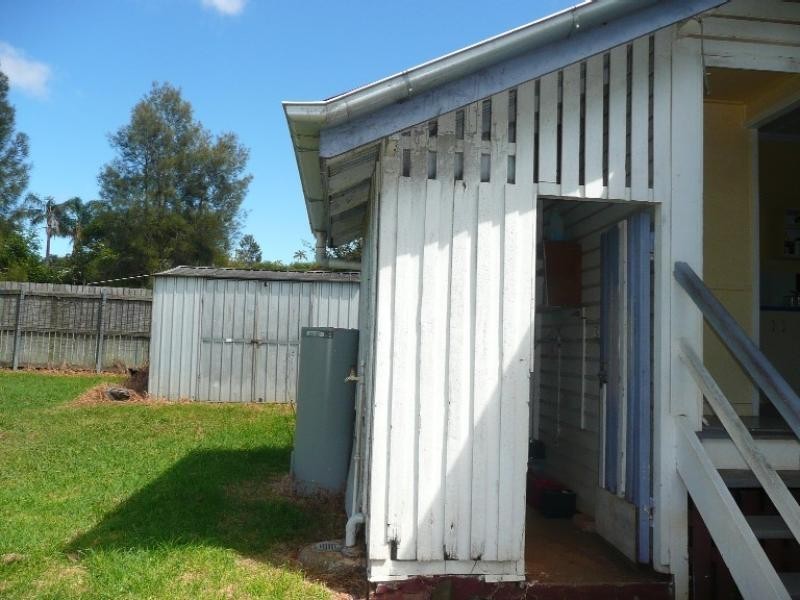 8 Sheehan Street, South Toowoomba QLD 4350