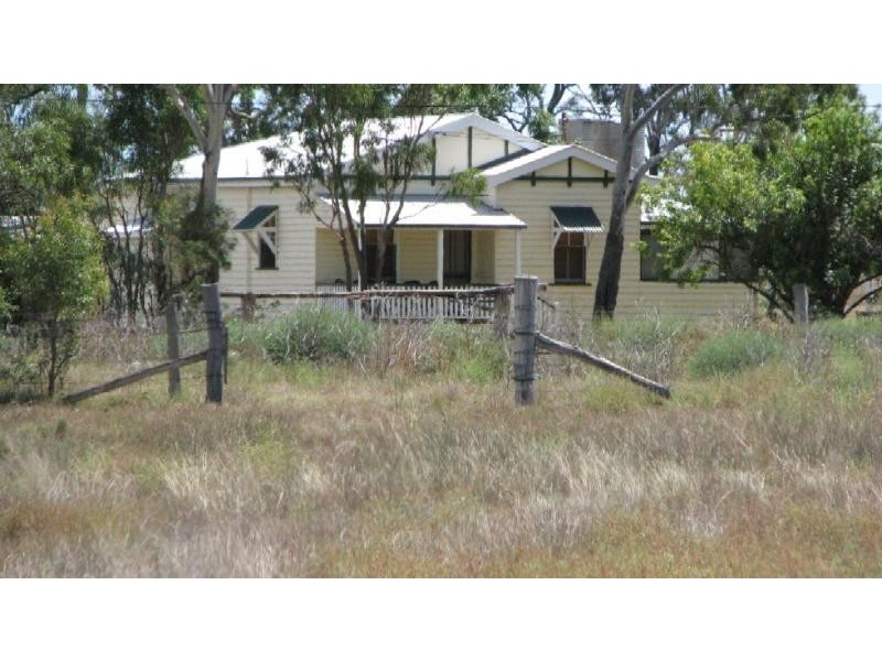 145 Henningsen Road, Toowoomba QLD 4350