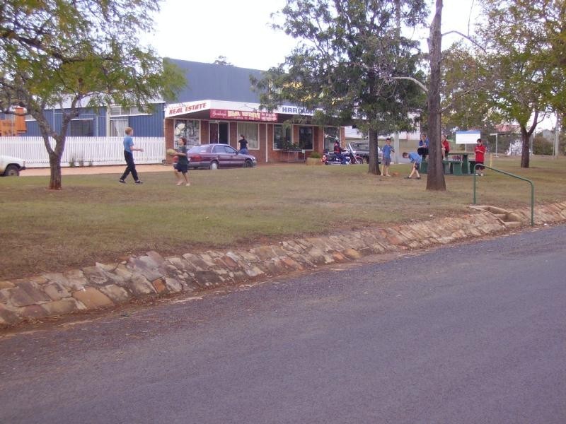 155 Mocatta Street, Goombungee QLD 4354