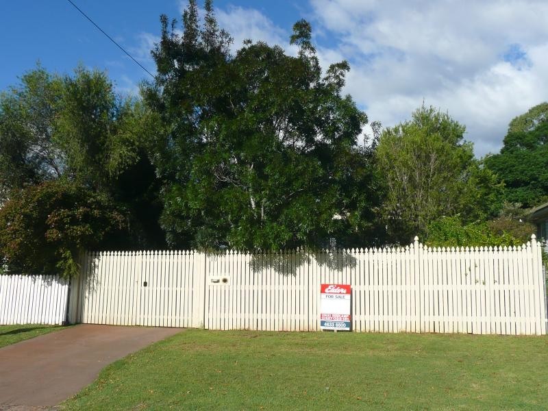 10 Haig Street, South Toowoomba QLD 4350