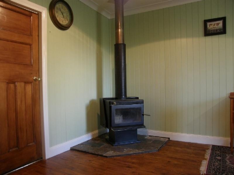 144 Euston Road, Glenvale QLD 4350