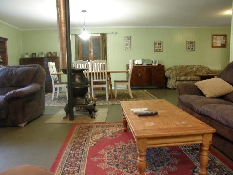 144 Euston Road, Glenvale QLD 4350