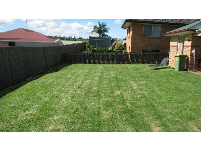 21 Cortess Street, Kearneys Spring QLD 4350