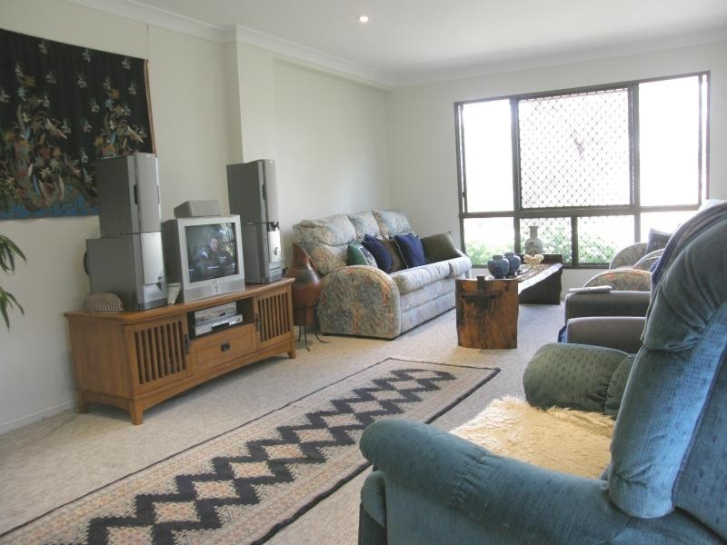 7233 New England Highway, Crows Nest QLD 4355