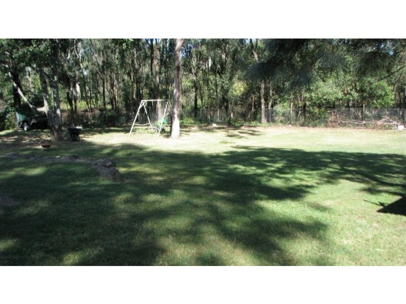 16 Airforce Road, Helidon QLD 4344