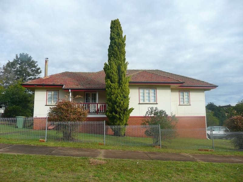 43 Helen Street, Toowoomba QLD 4350