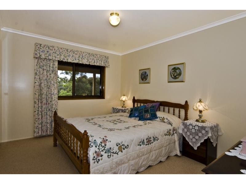 38 Panorama Drive, Glenvale QLD 4350