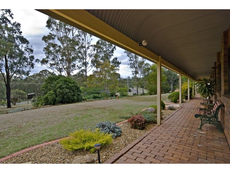 38 Panorama Drive, Glenvale QLD 4350