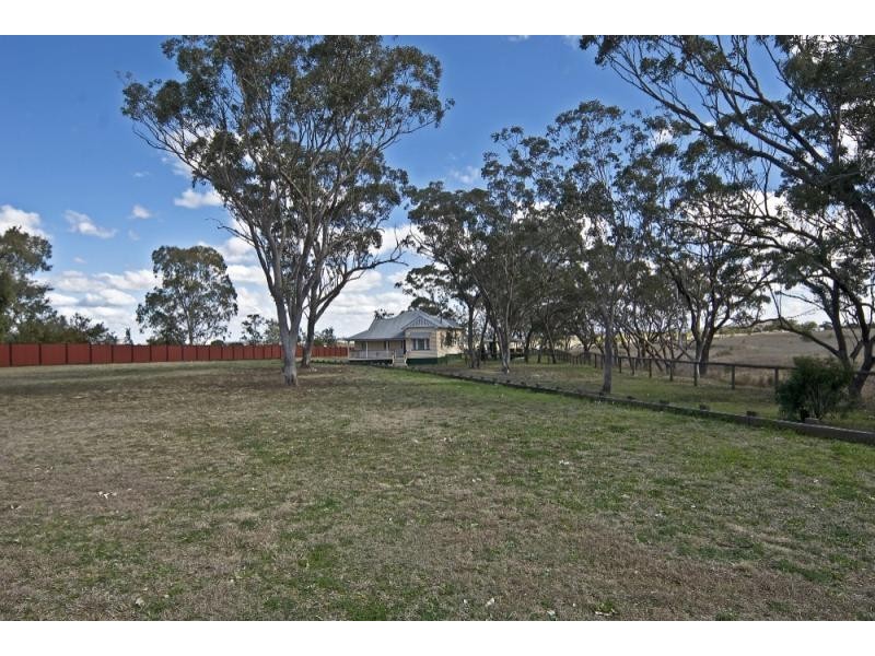 44 Berry Road, Vale View, Toowoomba QLD 4350