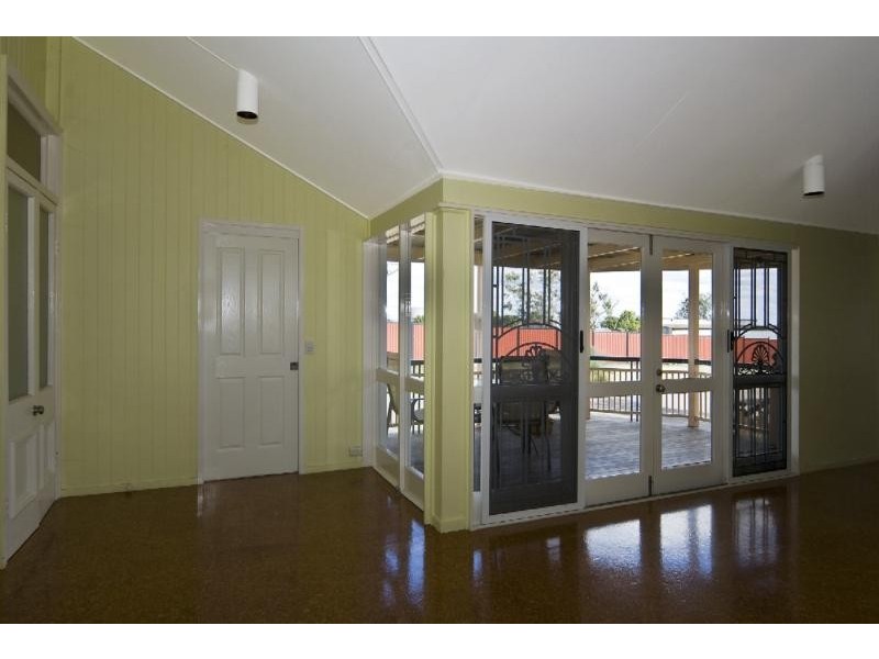 44 Berry Road, Vale View, Toowoomba QLD 4350