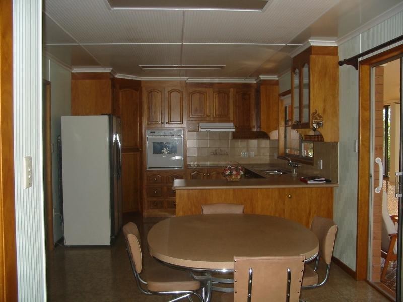 2 Dunmore Street, Toowoomba QLD 4350