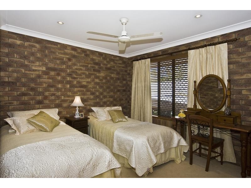 14 Sirron Street, Blue Mountain Heights QLD 4350