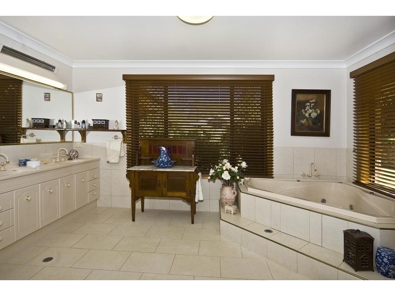 14 Sirron Street, Blue Mountain Heights QLD 4350