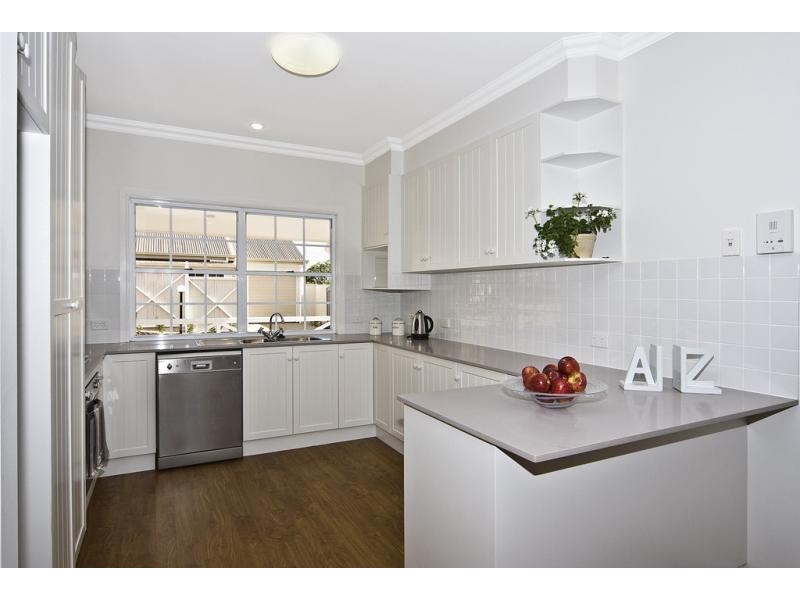 Unit 1-11 /90 Glenvale Road, Glenvale QLD 4350