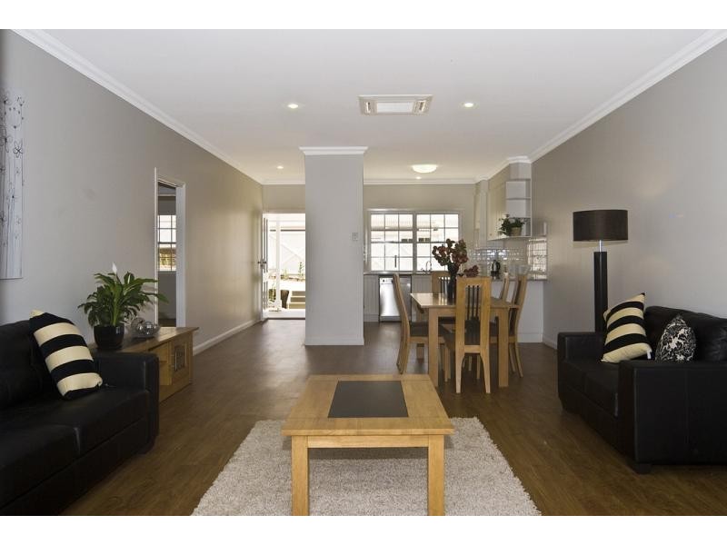 Unit 1-11 /90 Glenvale Road, Glenvale QLD 4350