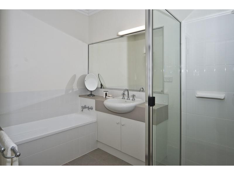 Unit 1-11 /90 Glenvale Road, Glenvale QLD 4350