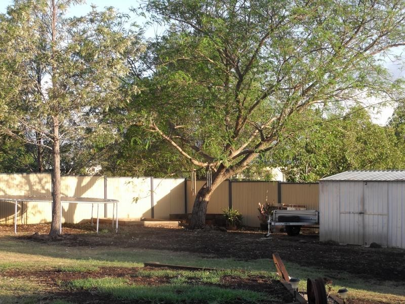 32 King Street, Kingsthorpe QLD 4400