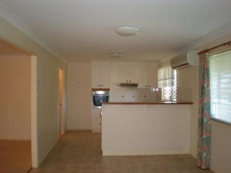 27 Granada Drive, Highfields QLD 4352