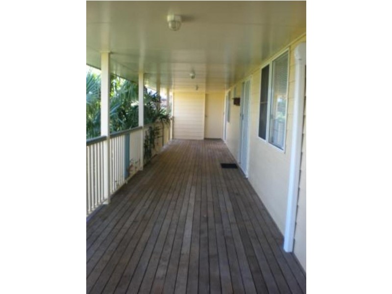 27 Granada Drive, Highfields QLD 4352