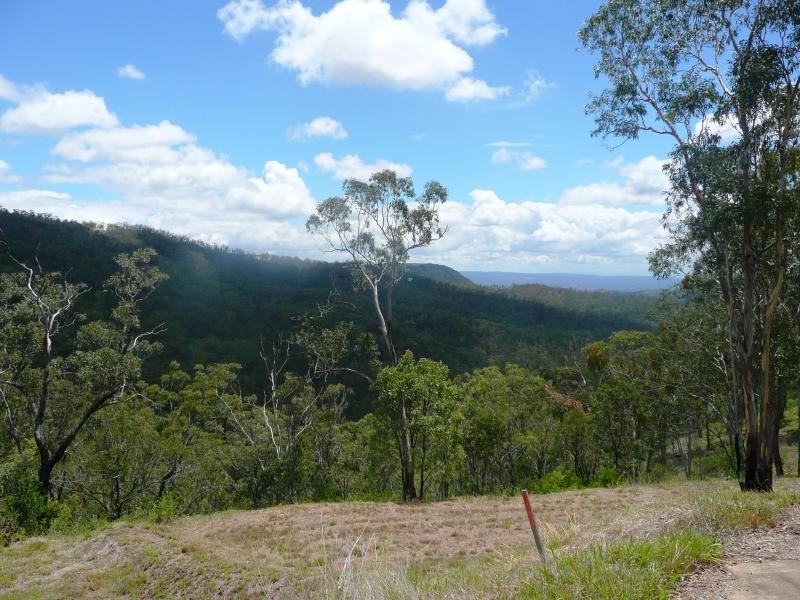 114 Flagstone Creek Rd, Middle Ridge, Toowoomba QLD 4350