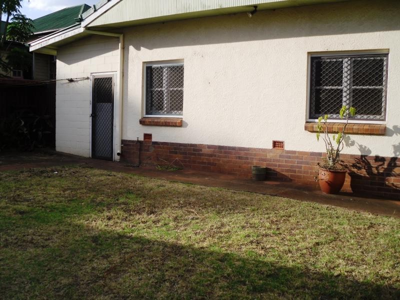 238 a Herries Street, Toowoomba QLD 4350
