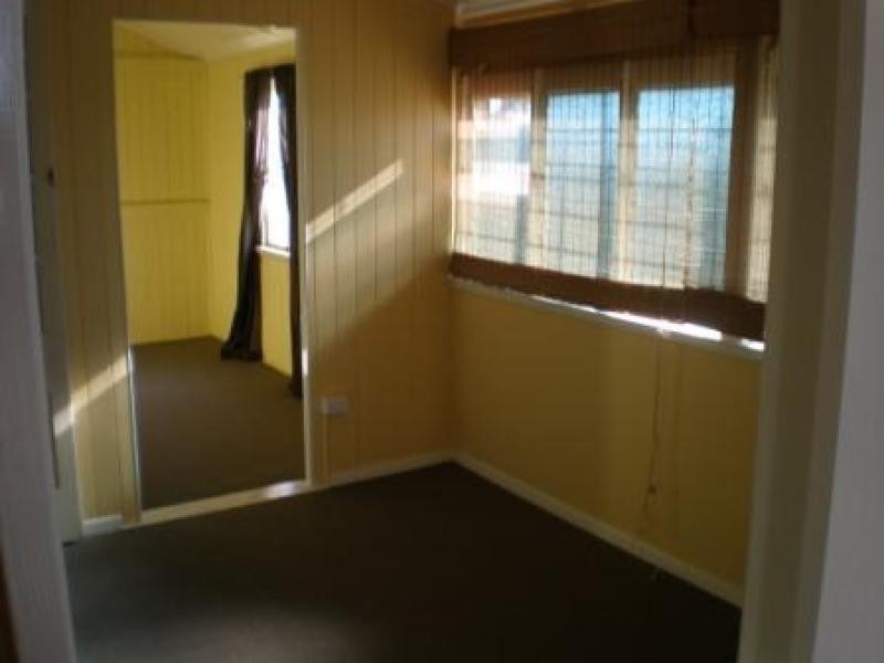 6 Louttit Court, Gowrie Mountain QLD 4350