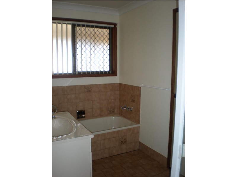 2 Croydon Street, Toowoomba QLD 4350