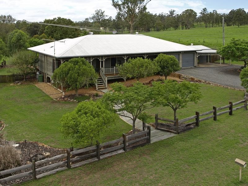 13 Woden Street, MURPHYS CREEK, Toowoomba QLD 4350