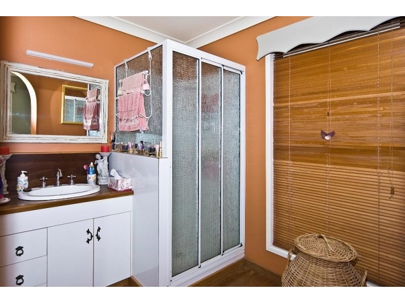 13 Woden Street, MURPHYS CREEK, Toowoomba QLD 4350