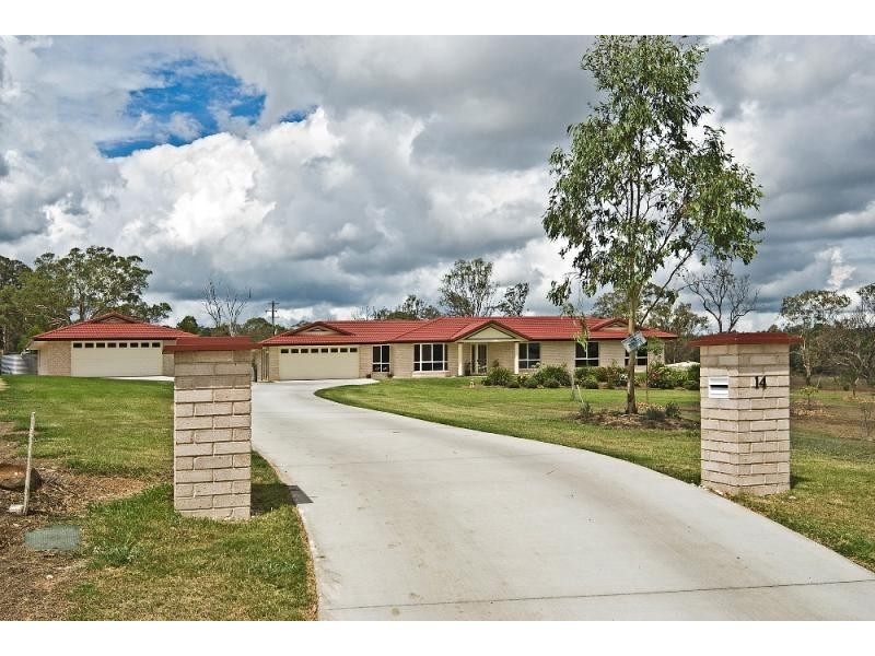 14 Karingal Court, Glenvale QLD 4350