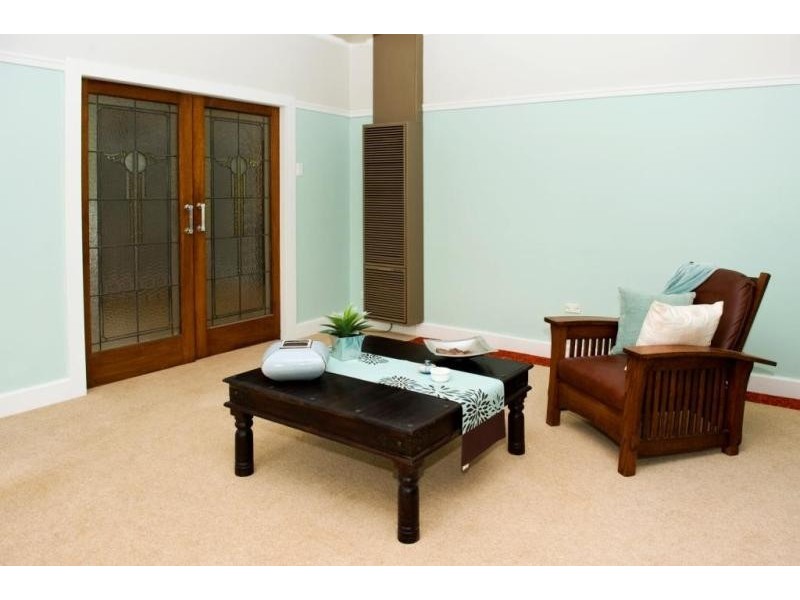 42 a Curzon Street, East Toowoomba QLD 4350